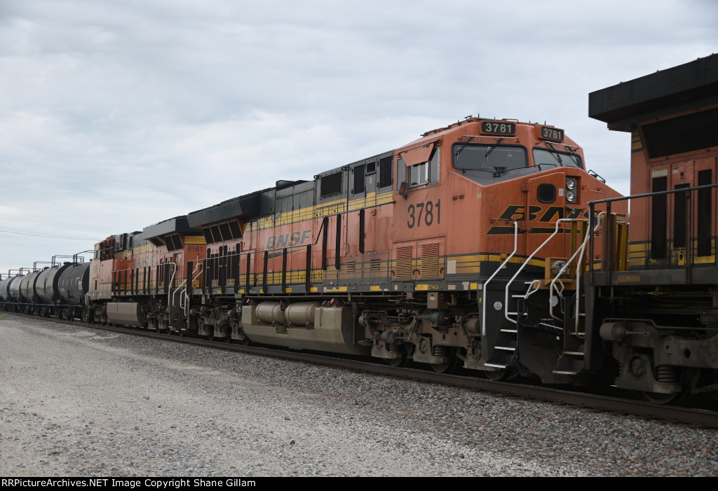 BNSF 3781 Roster shot